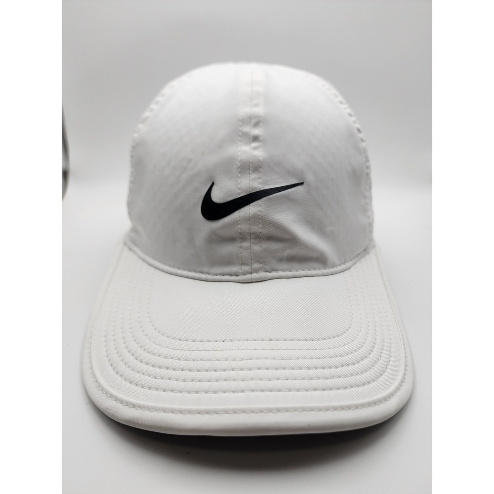 Nike Dri Fit Club Cap Unstructured Featherlight White M/L Strap FB5682-100